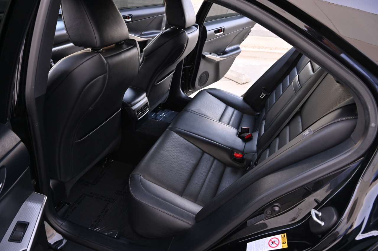 Lexus IS 350  2014