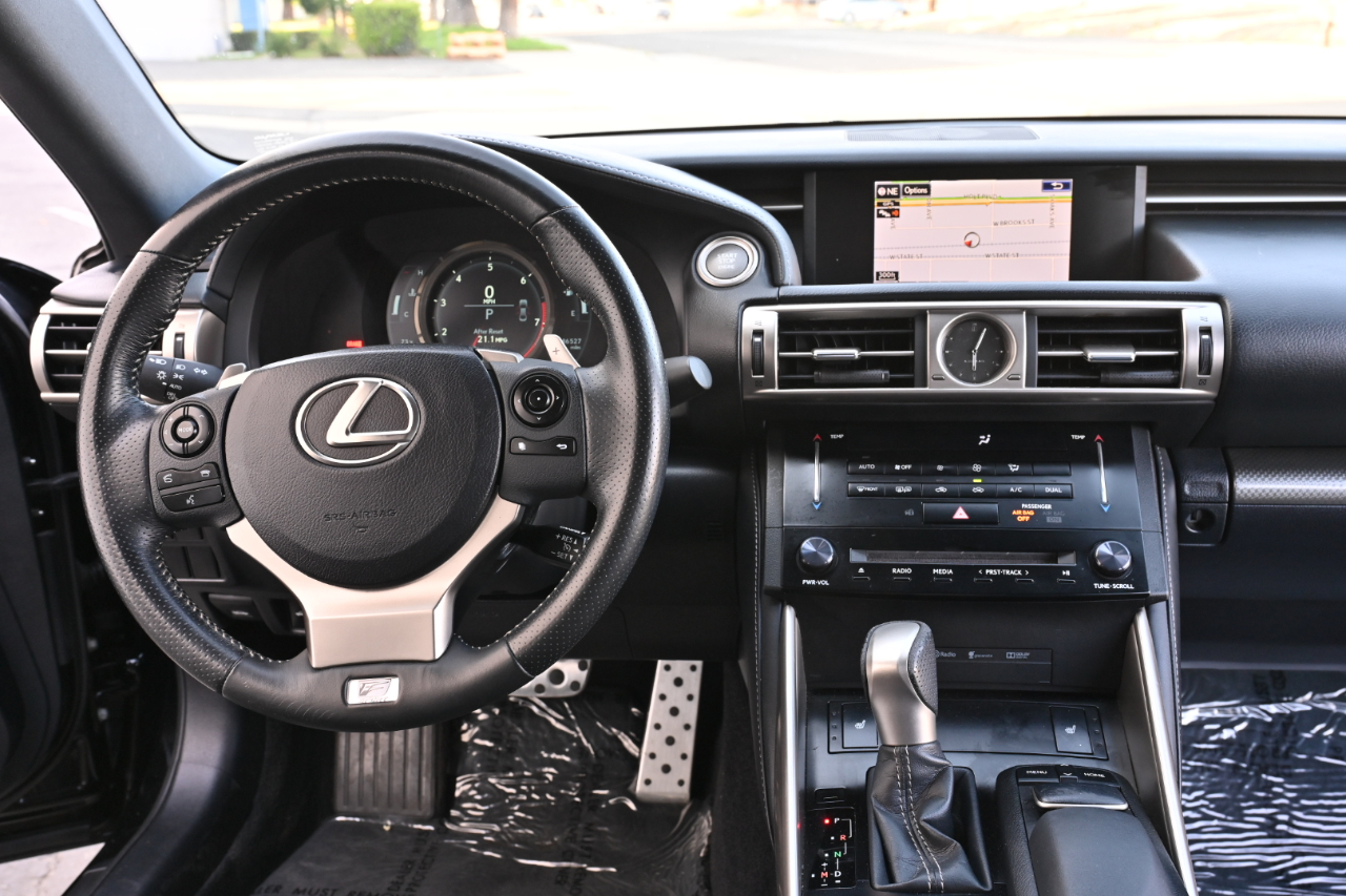 Lexus IS 350  2014