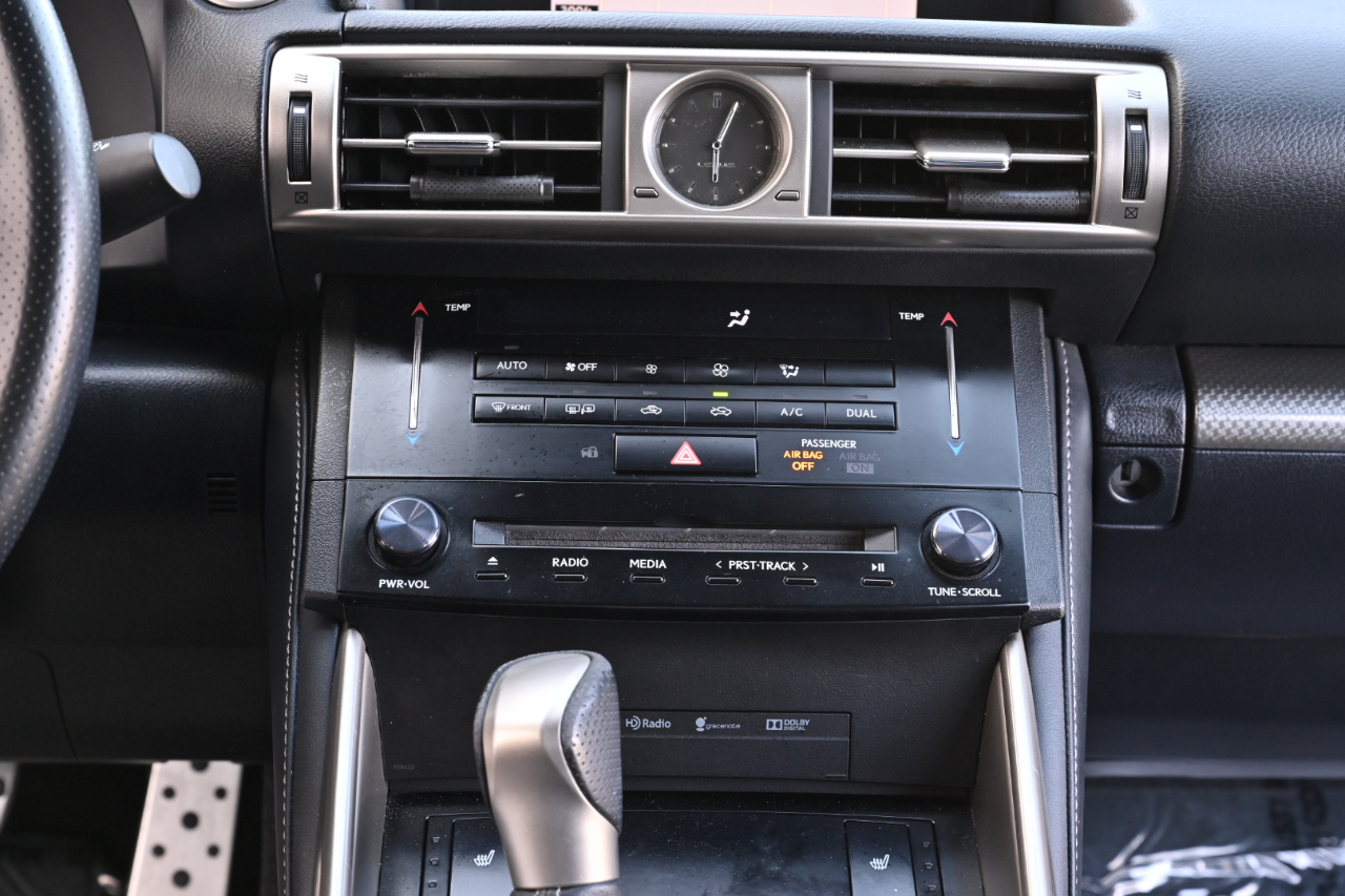 Lexus IS 350  2014