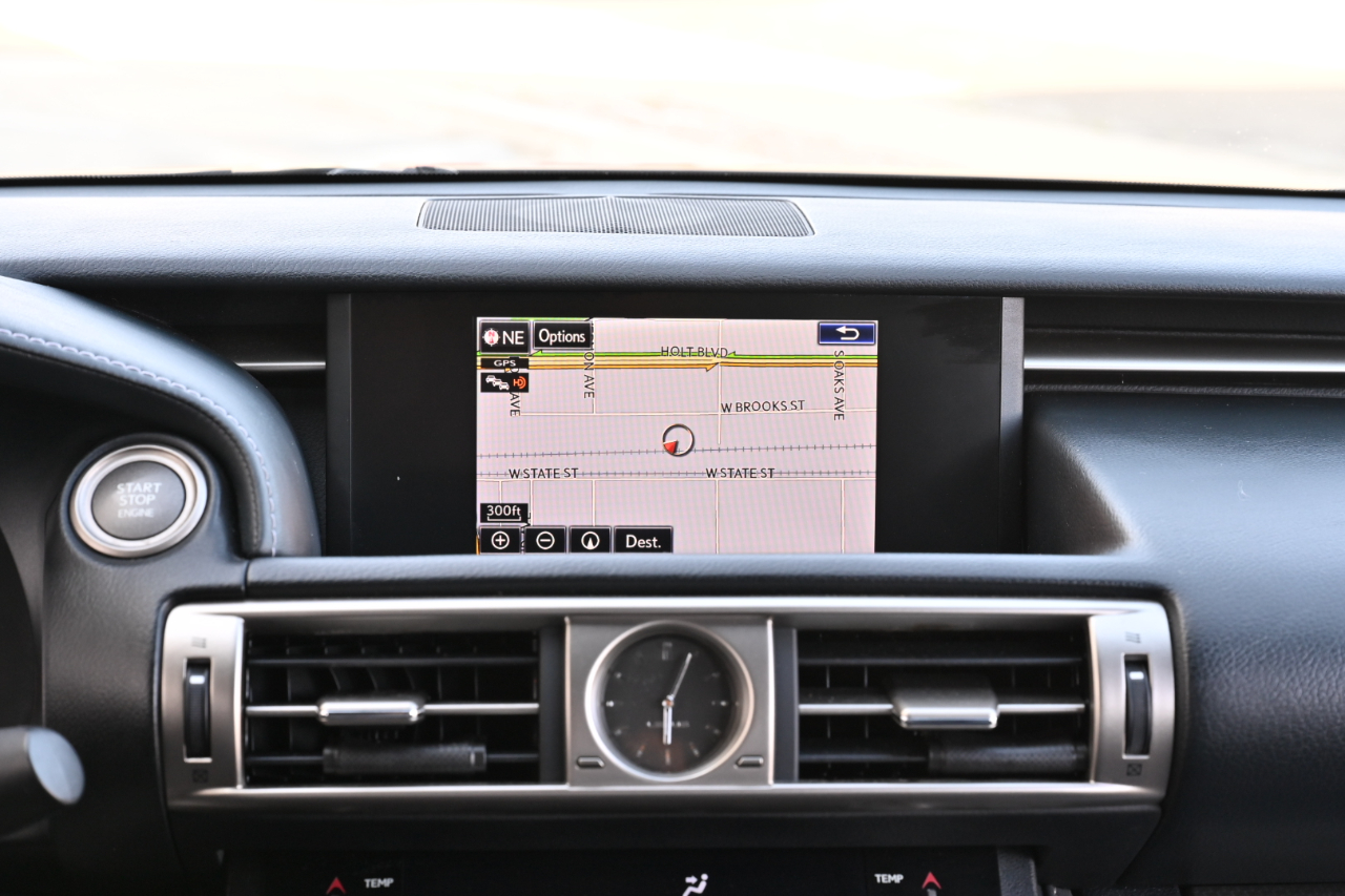 Lexus IS 350  2014