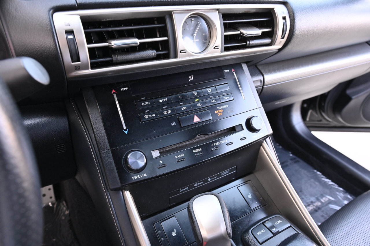 Lexus IS 350  2014