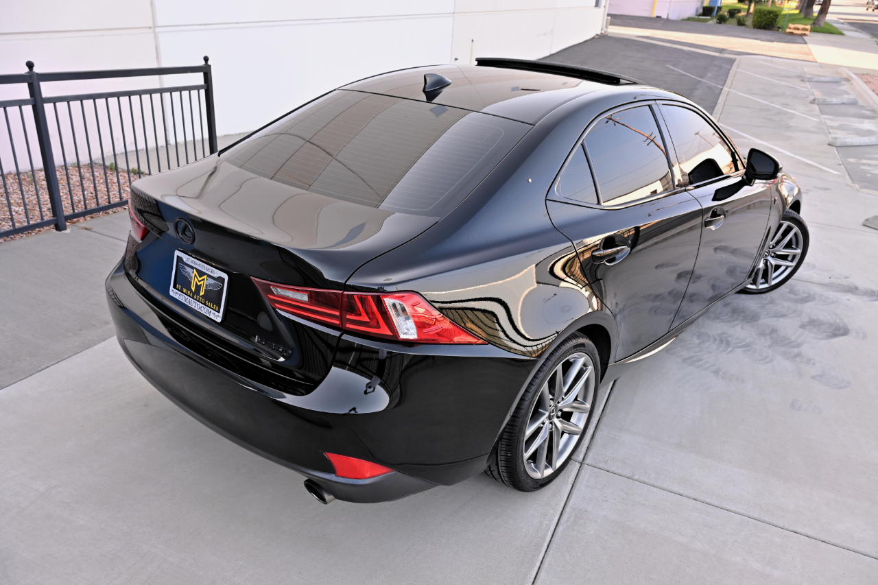 Lexus IS 350  2014