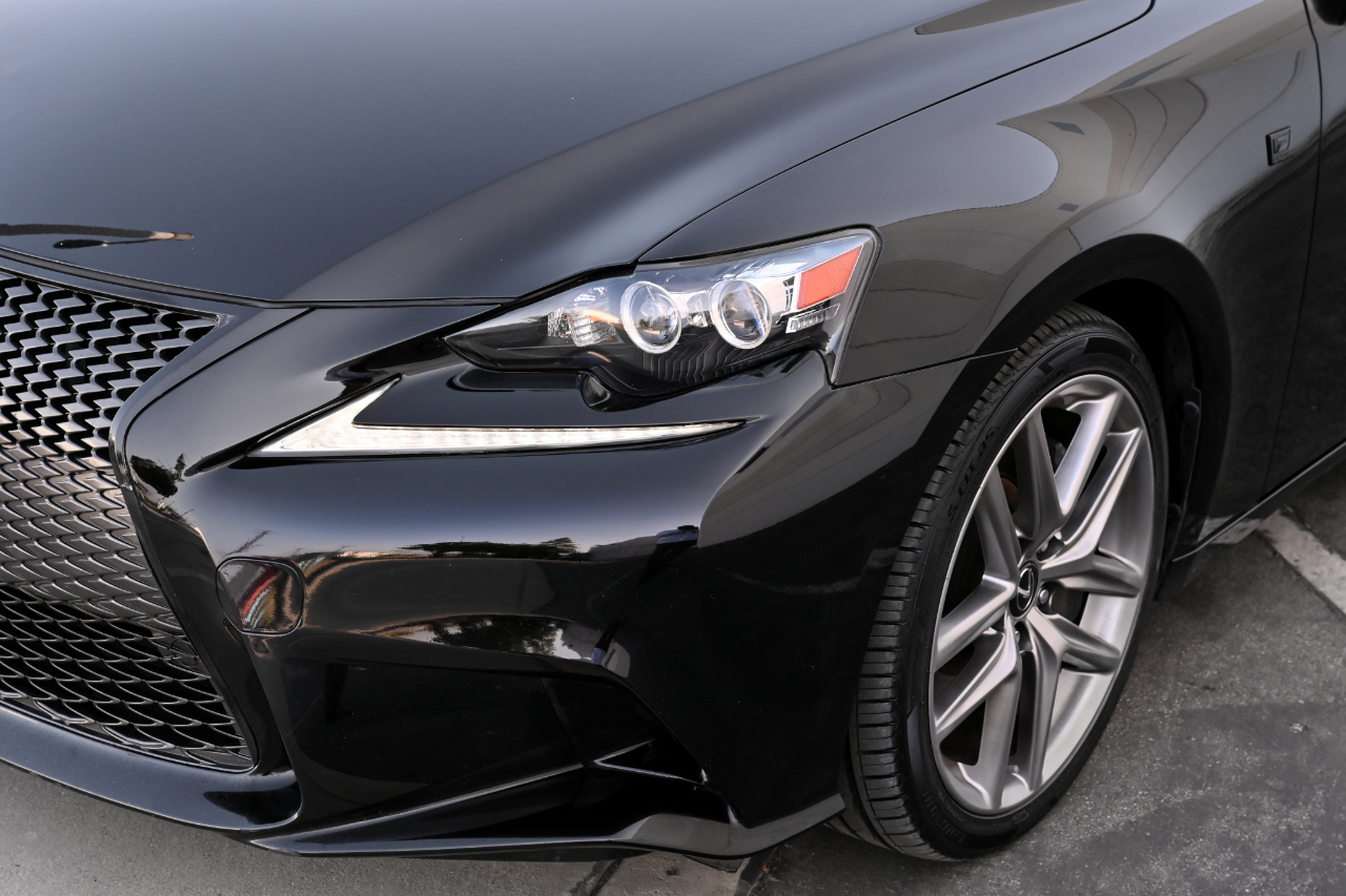 Lexus IS 350  2014