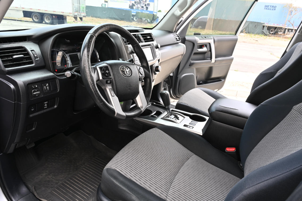 Toyota 4Runner  2015