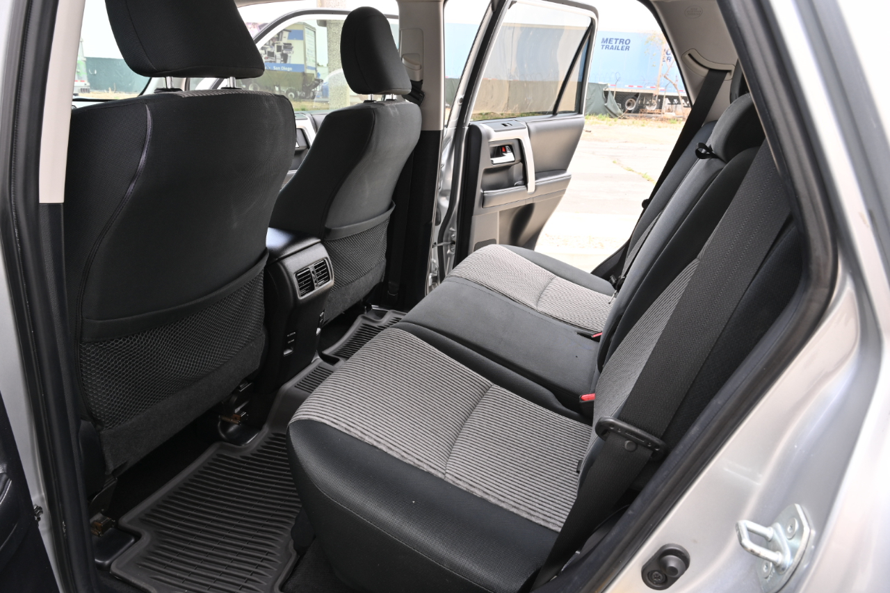 Toyota 4Runner  2015