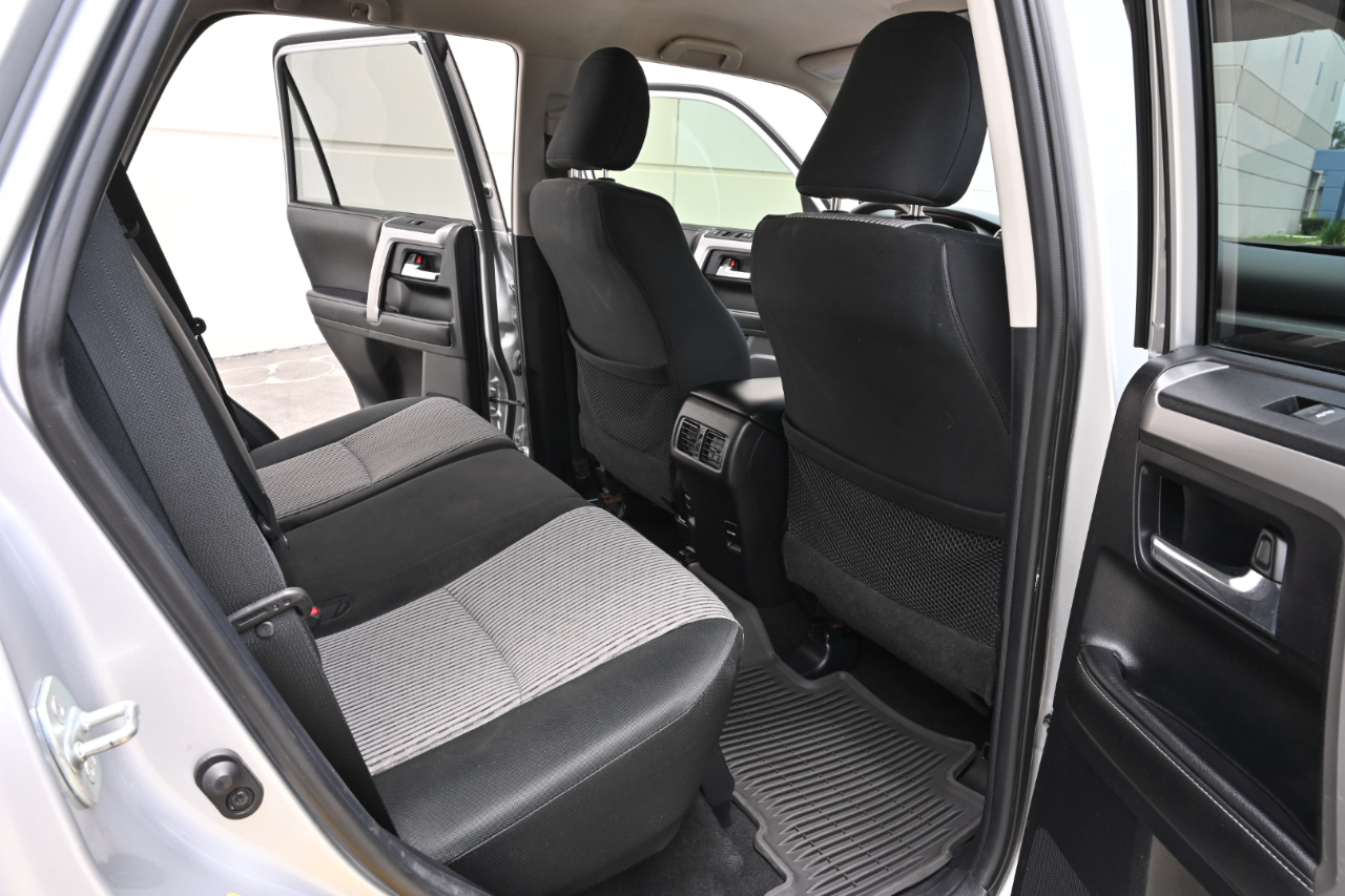 Toyota 4Runner  2015