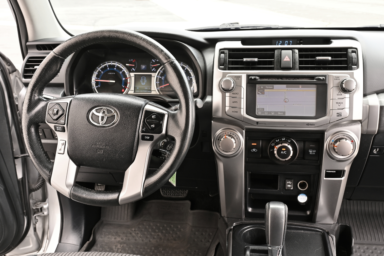 Toyota 4Runner  2015