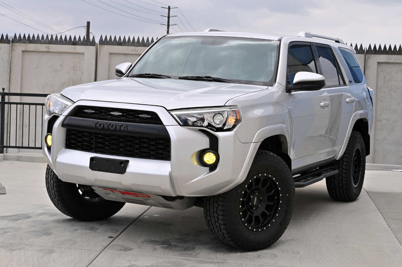Toyota 4Runner  2015