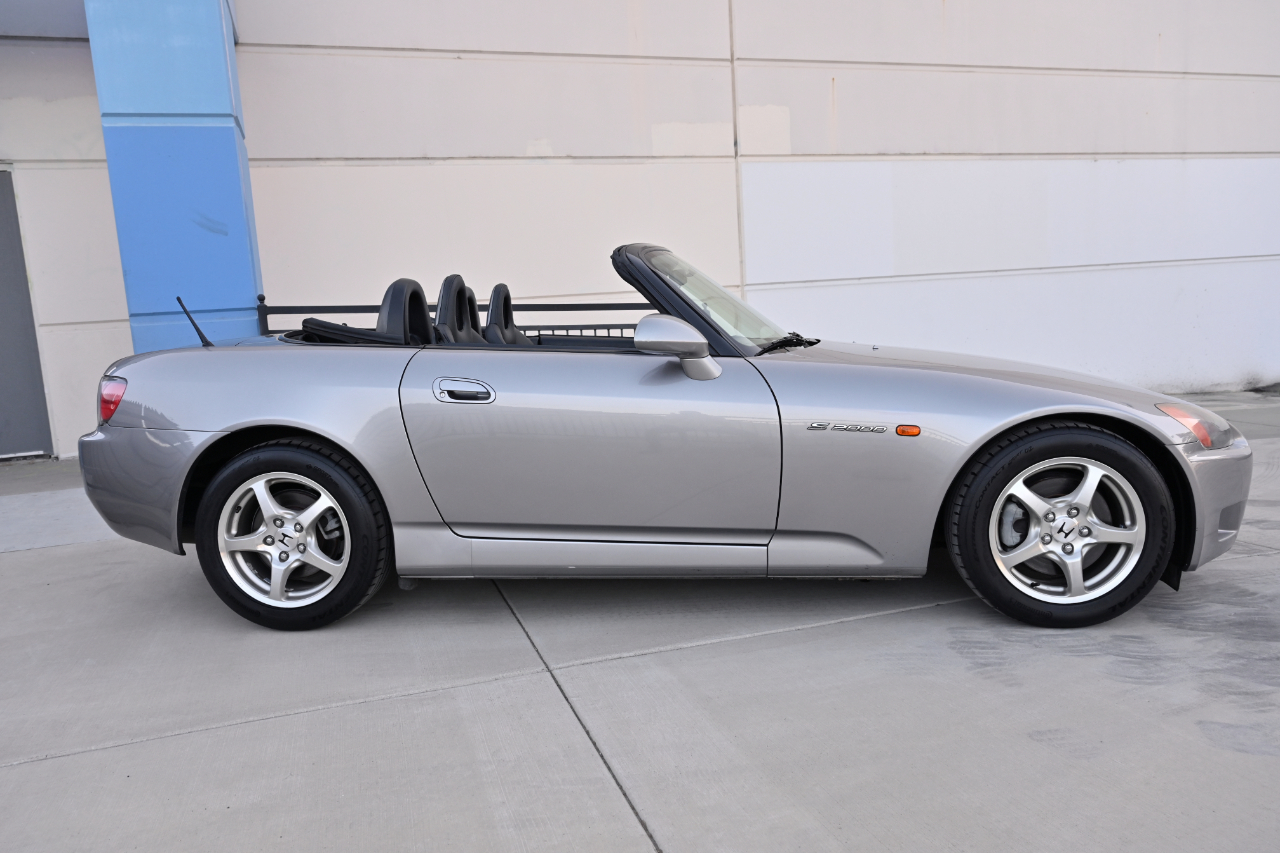 Honda S2000 Roadster 2003