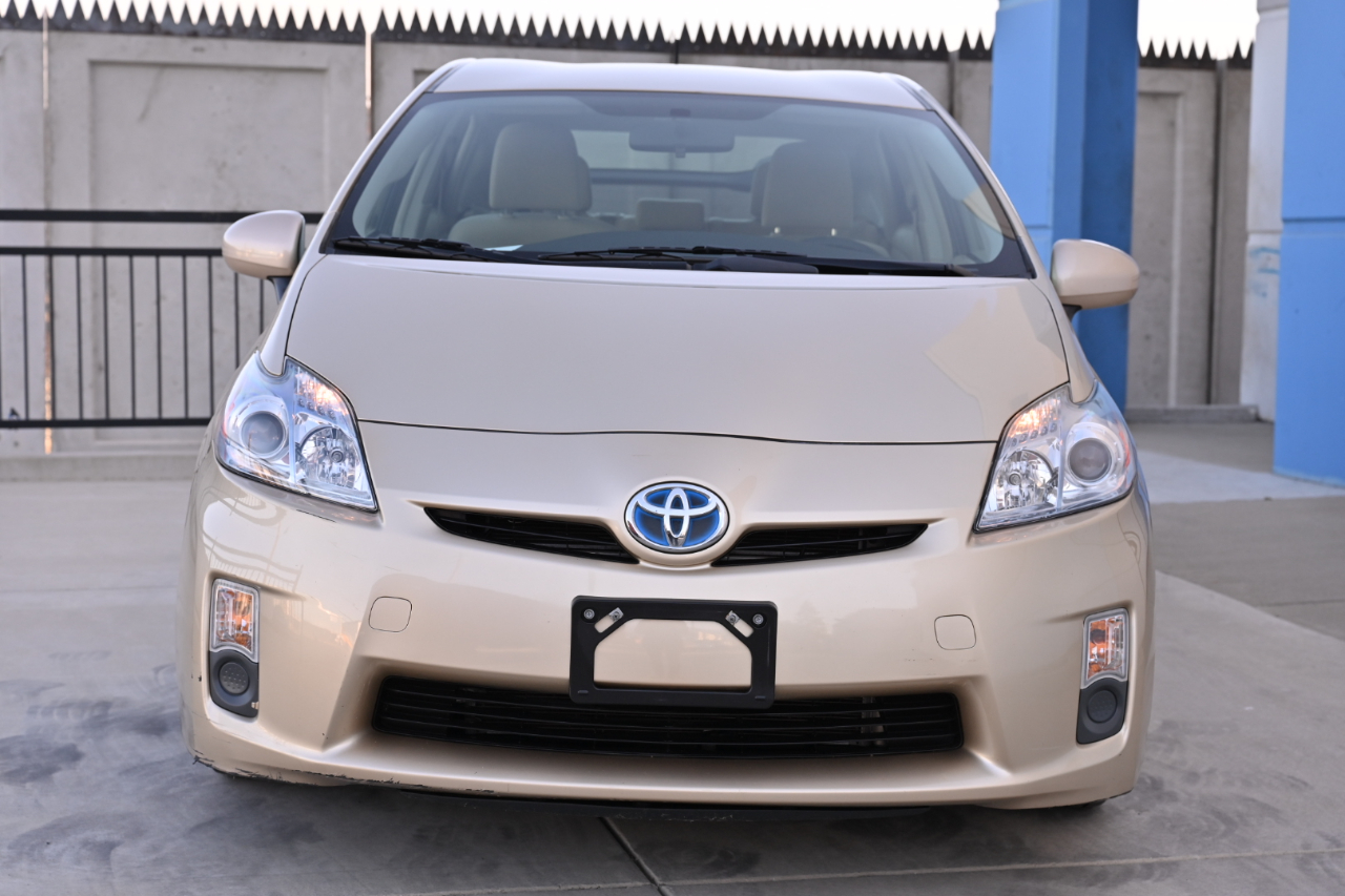 Toyota Prius  2011