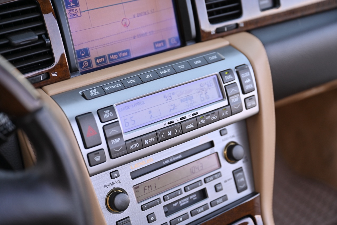 Lexus SC 430 Convertible 2006