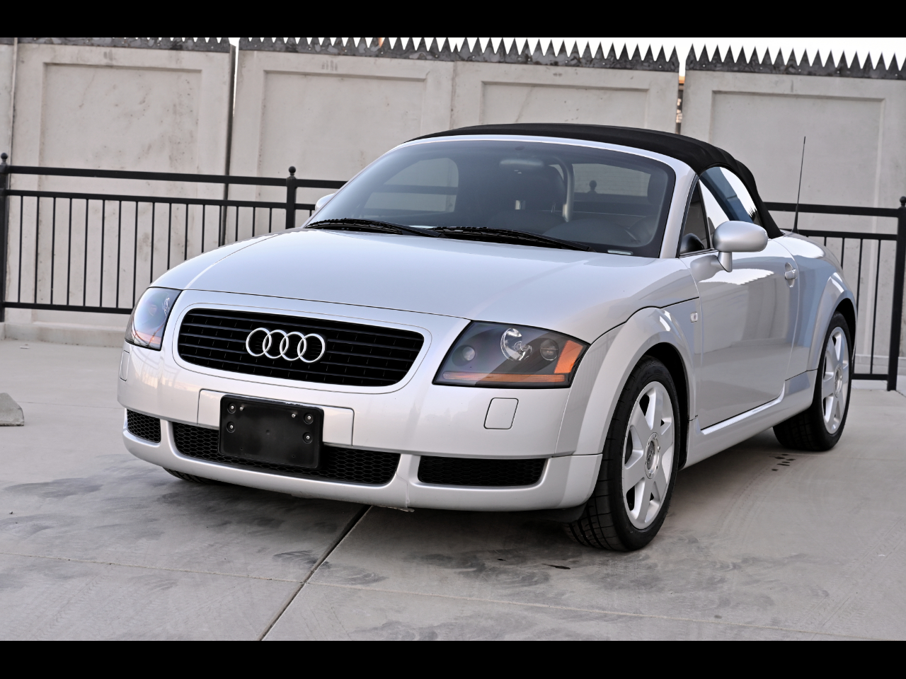 2001 Audi TT Roadster 5-Spd