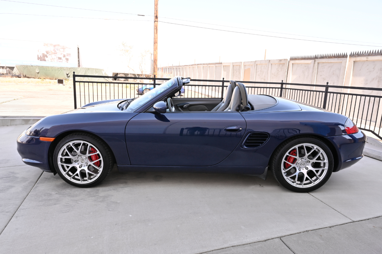 Porsche Boxster  2003
