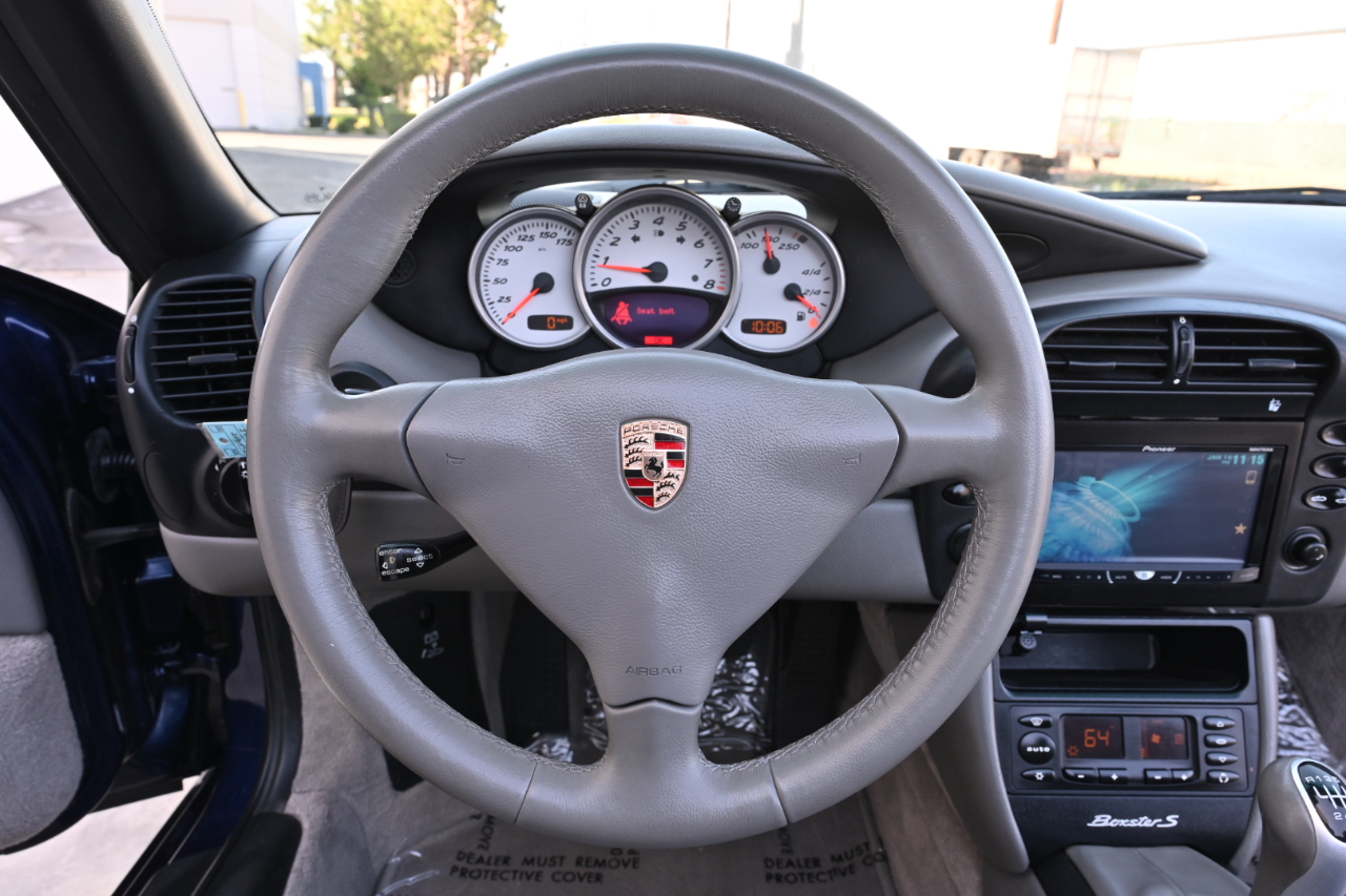 Porsche Boxster  2003