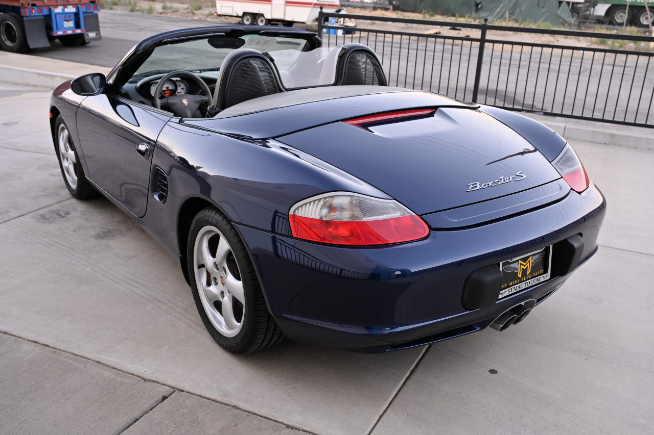 Porsche Boxster  2003