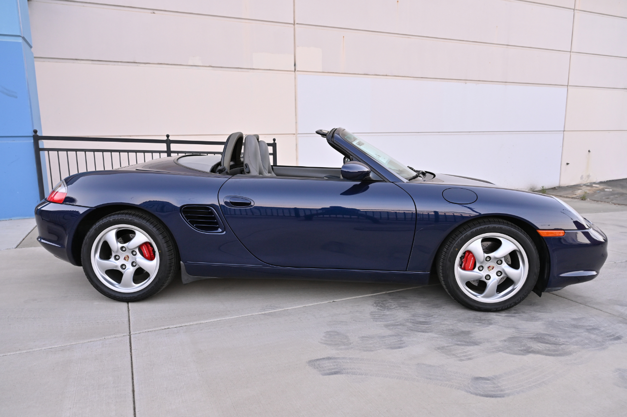 Porsche Boxster  2003