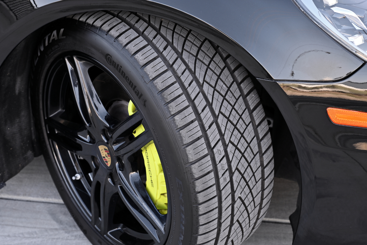 Porsche Panamera Hybrid  2018