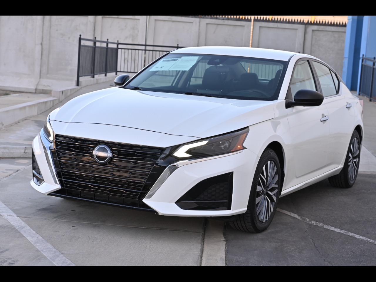 2025 Nissan Altima 2.5 SV FWD