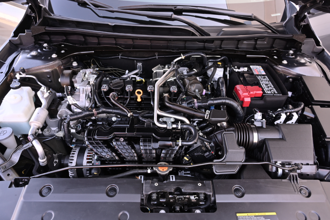 Nissan Altima 2.5 SV Sedan 2024