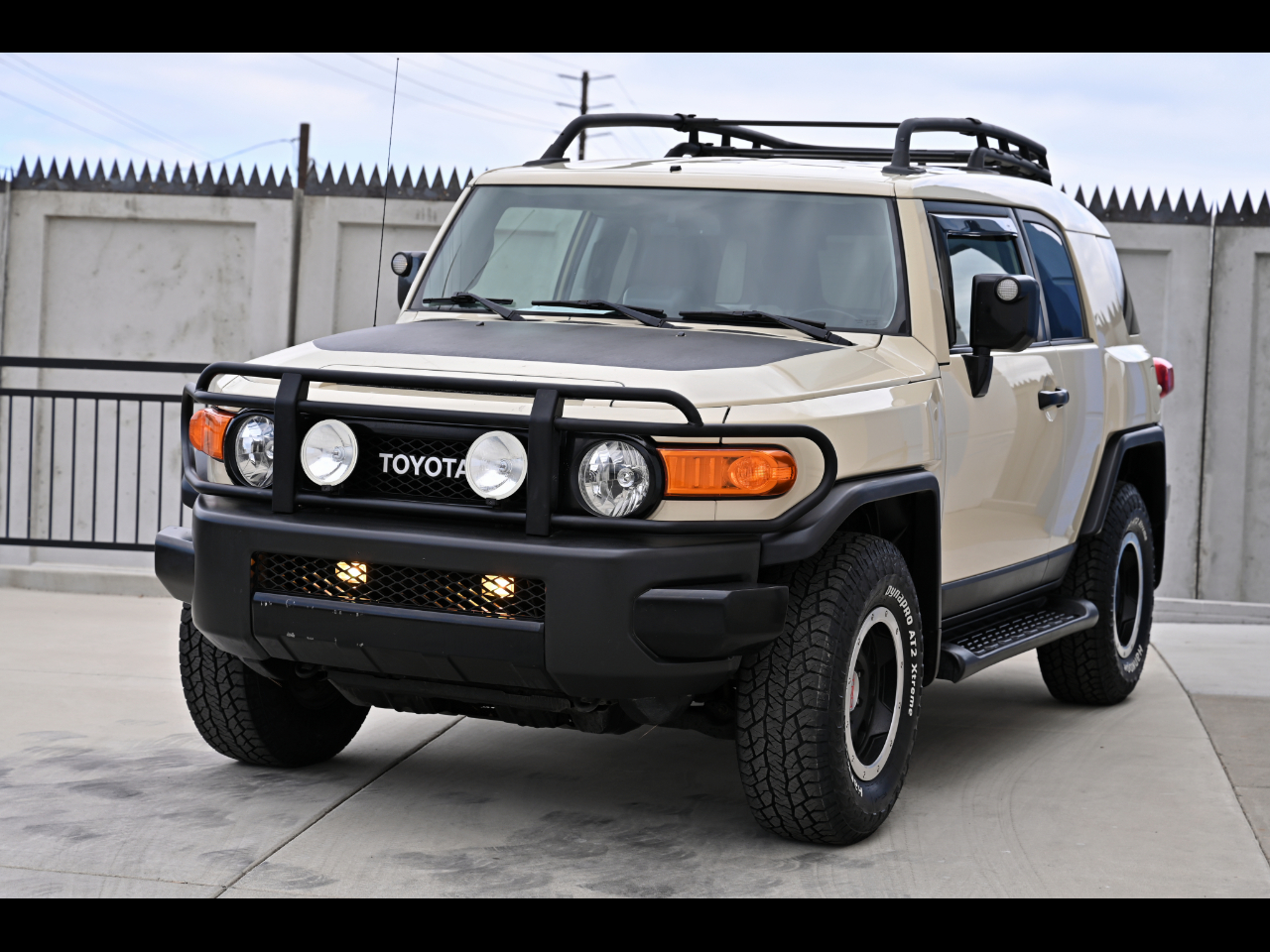 Toyota FJ Cruiser  2010