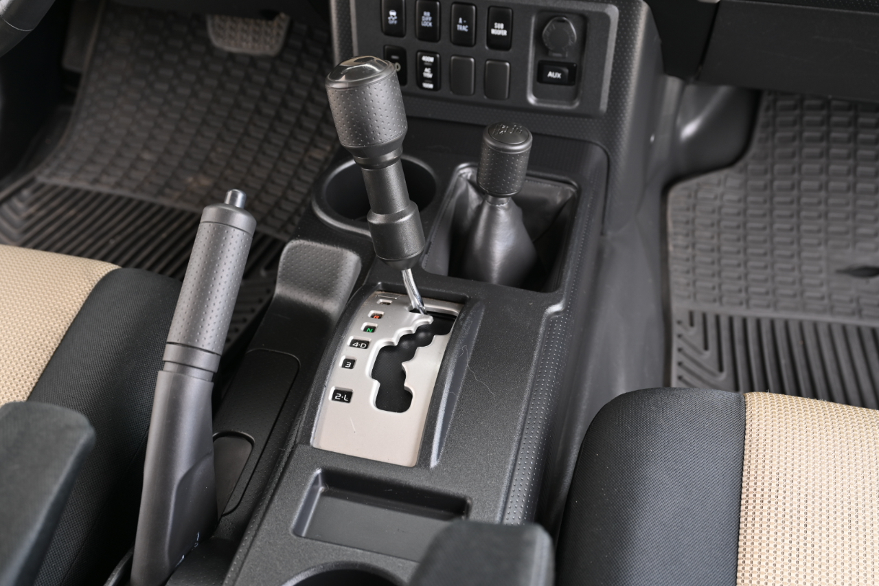 Toyota FJ Cruiser  2010