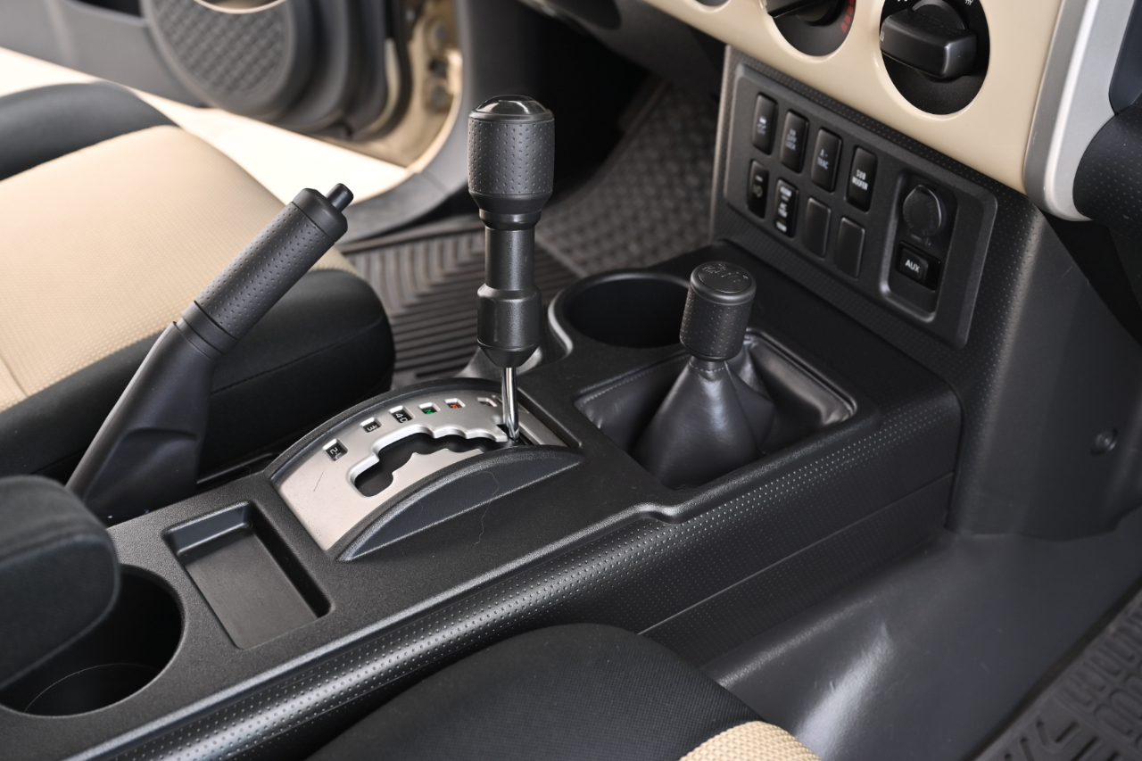 Toyota FJ Cruiser  2010
