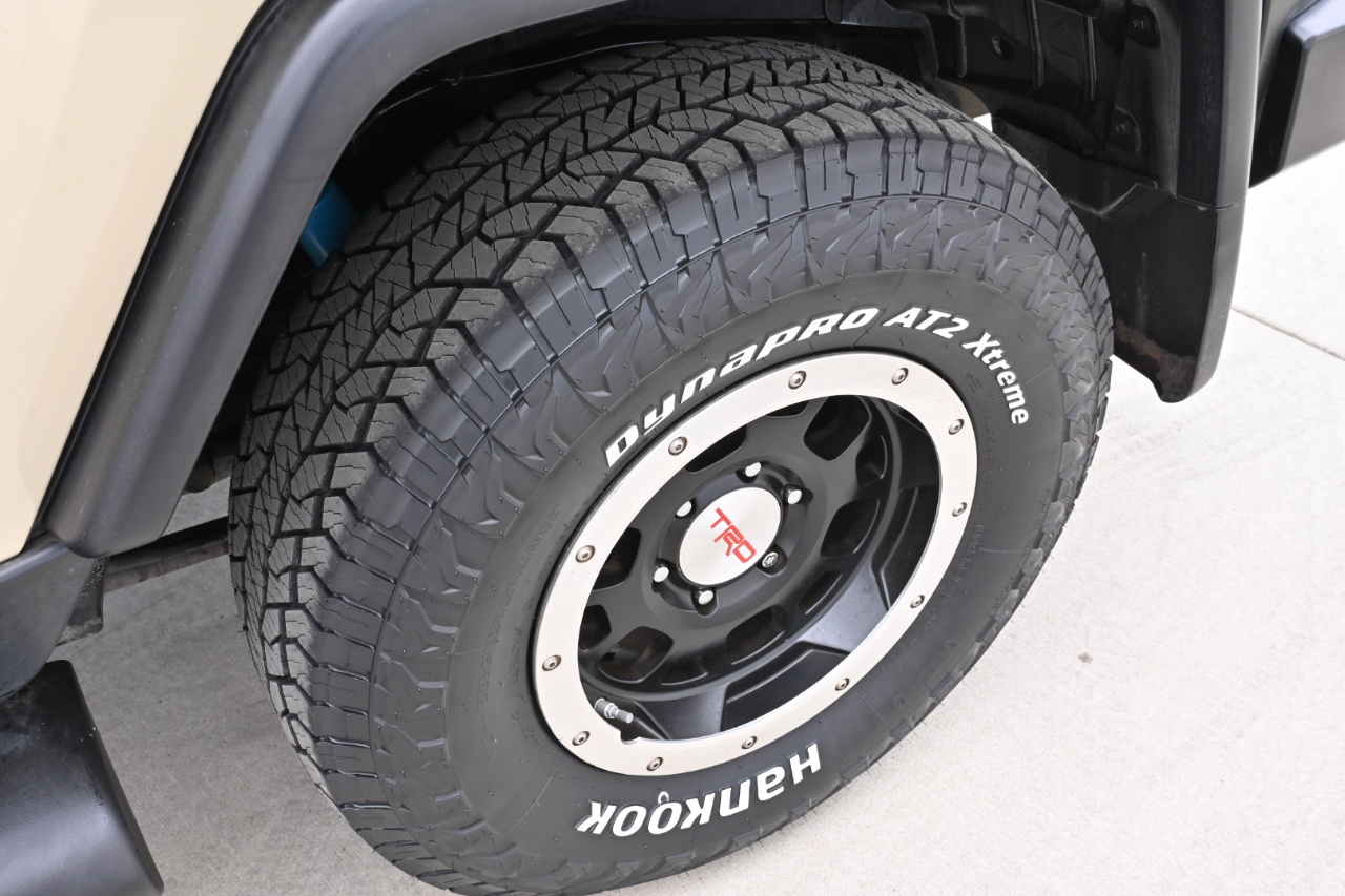 Toyota FJ Cruiser  2010