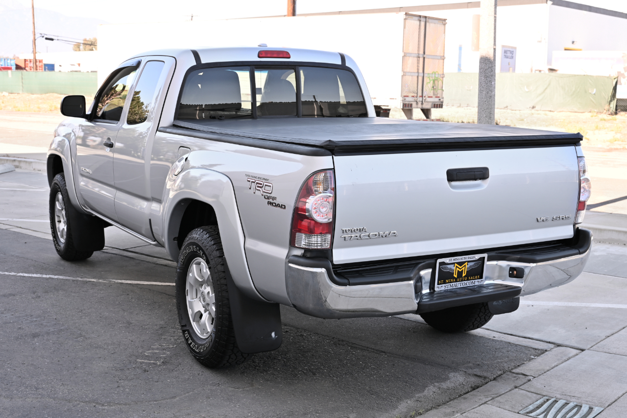 Toyota Tacoma  2010