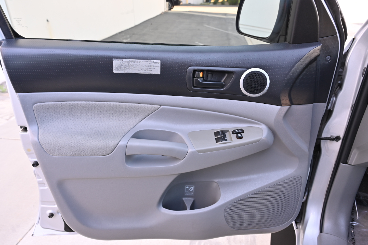 Toyota Tacoma  2010
