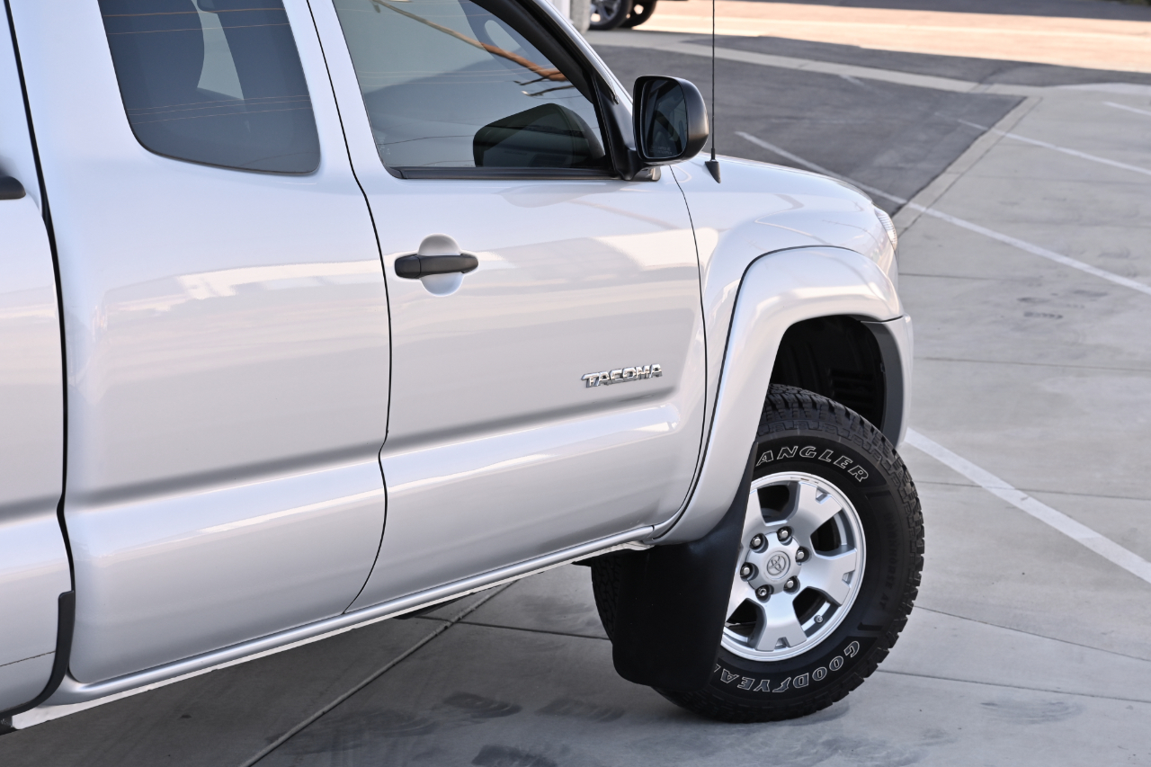 Toyota Tacoma  2010