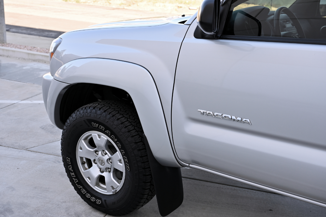 Toyota Tacoma  2010