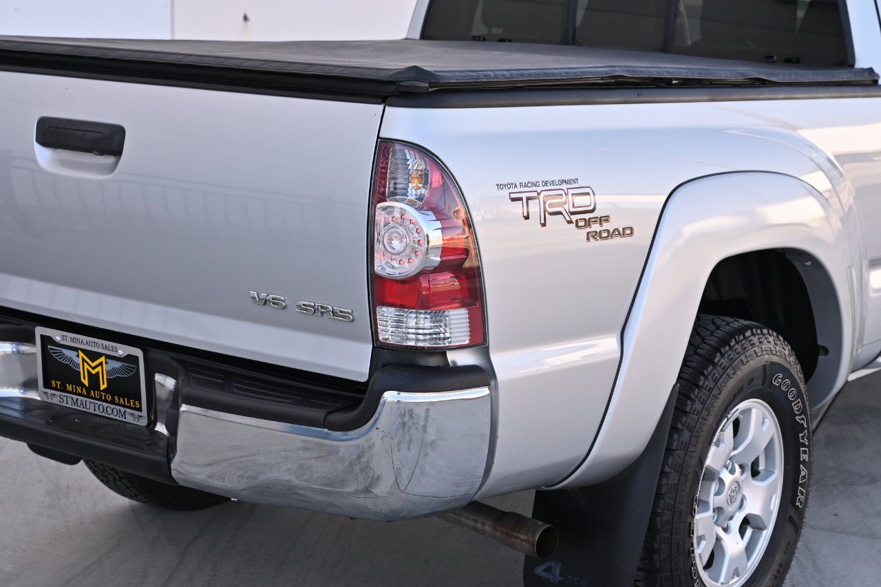Toyota Tacoma  2010
