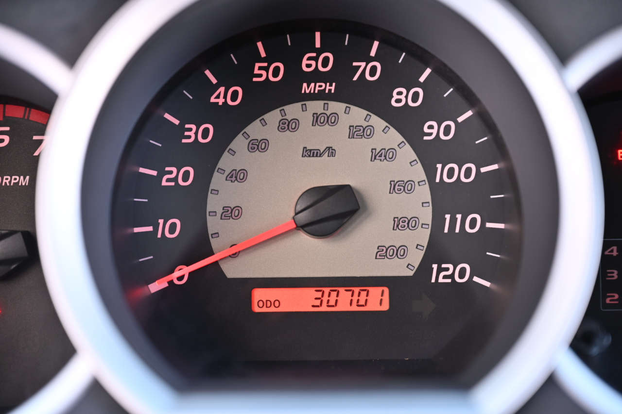 Toyota Tacoma  2010