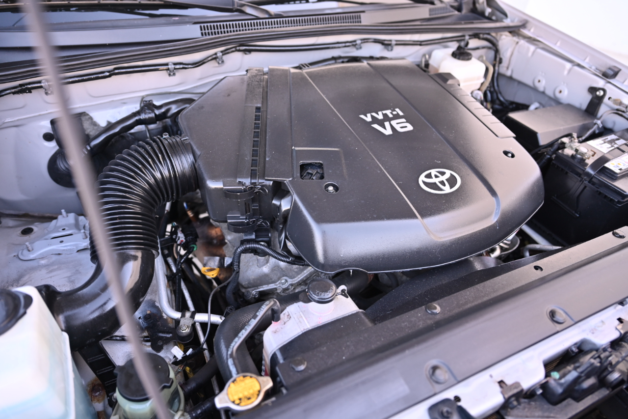 Toyota Tacoma  2010