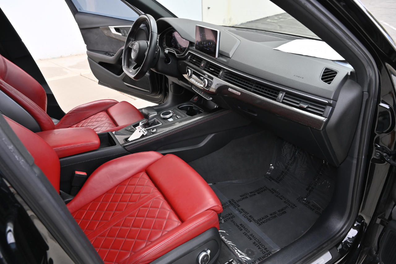 Audi S4  2019