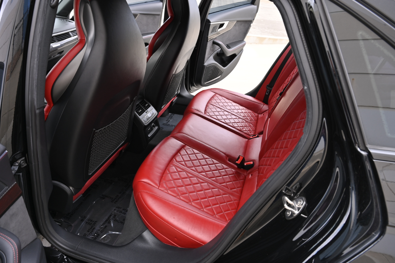 Audi S4  2019