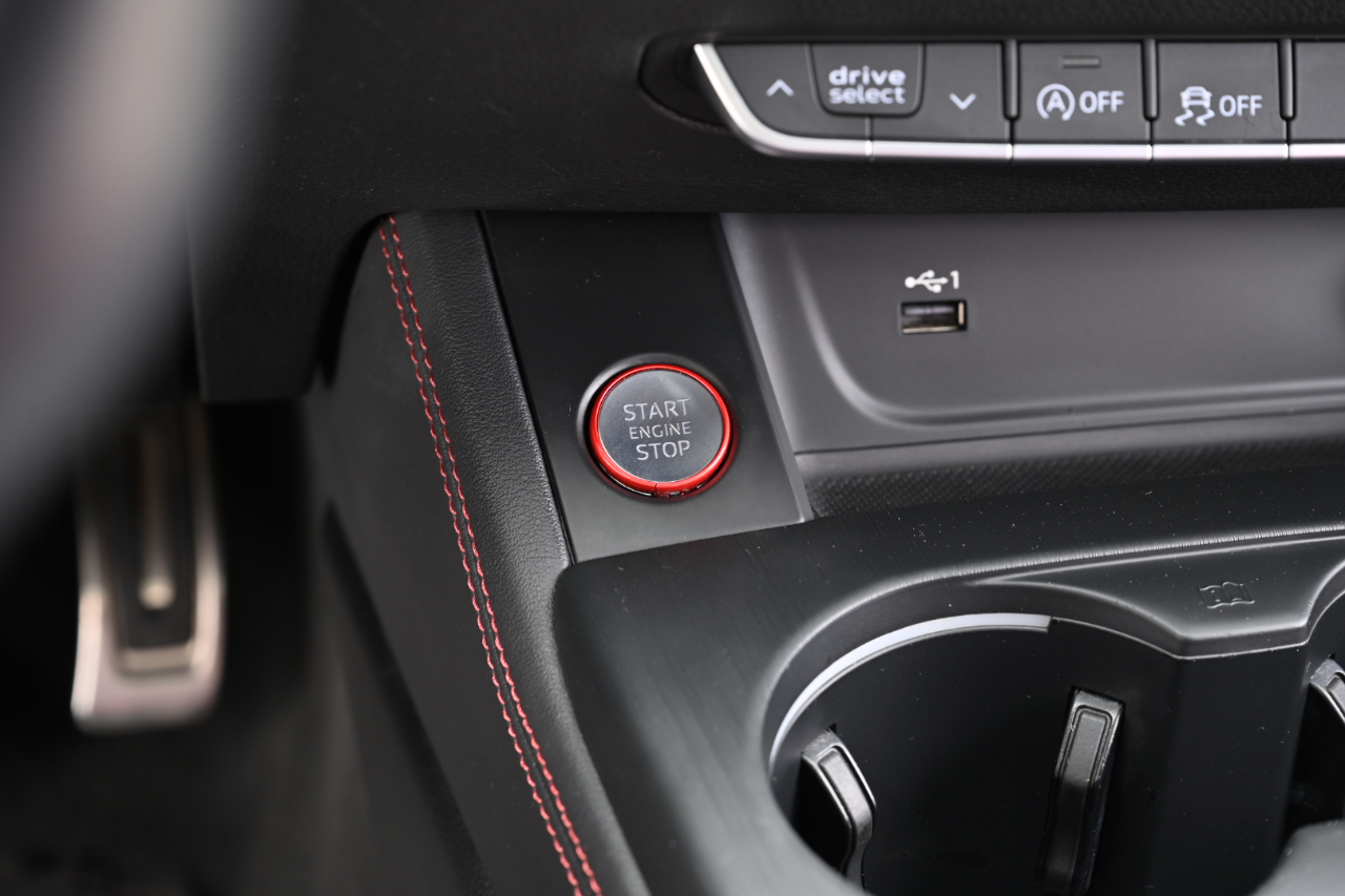Audi S4  2019