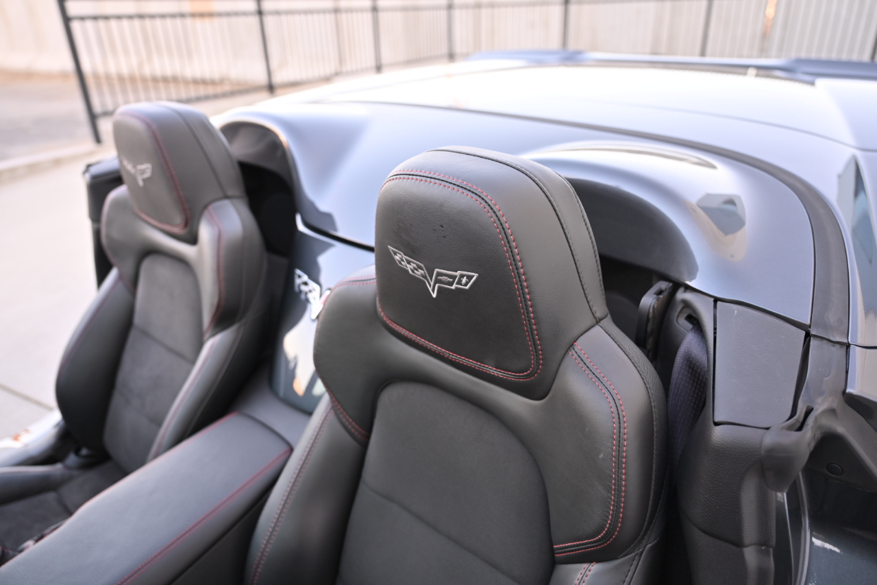 Chevrolet Corvette  2013