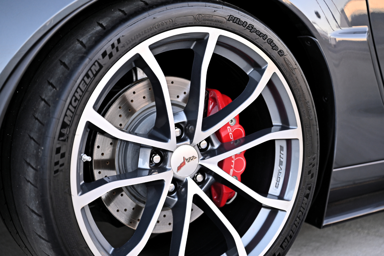 Chevrolet Corvette  2013