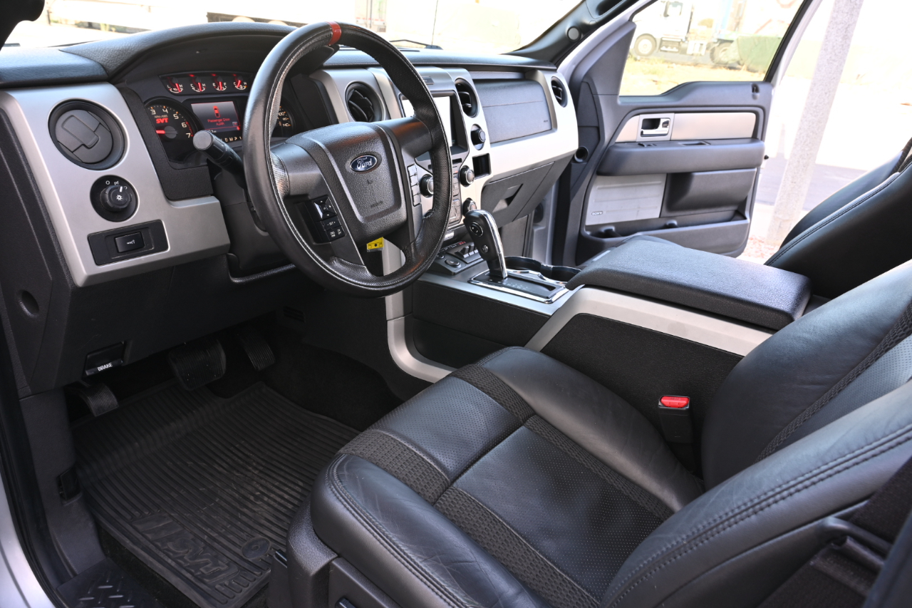 Ford F-150 4WD SuperCrew 145" SVT Raptor 2014