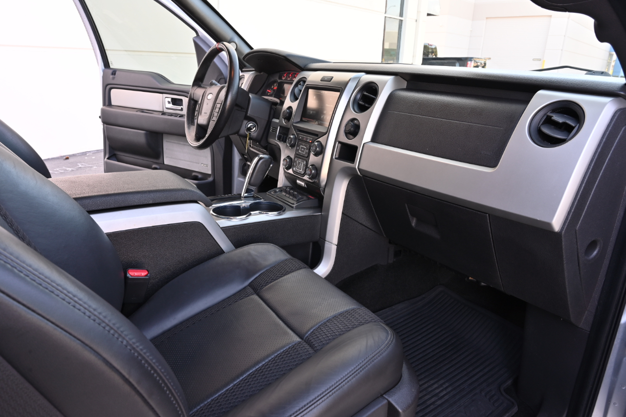 Ford F-150 4WD SuperCrew 145" SVT Raptor 2014