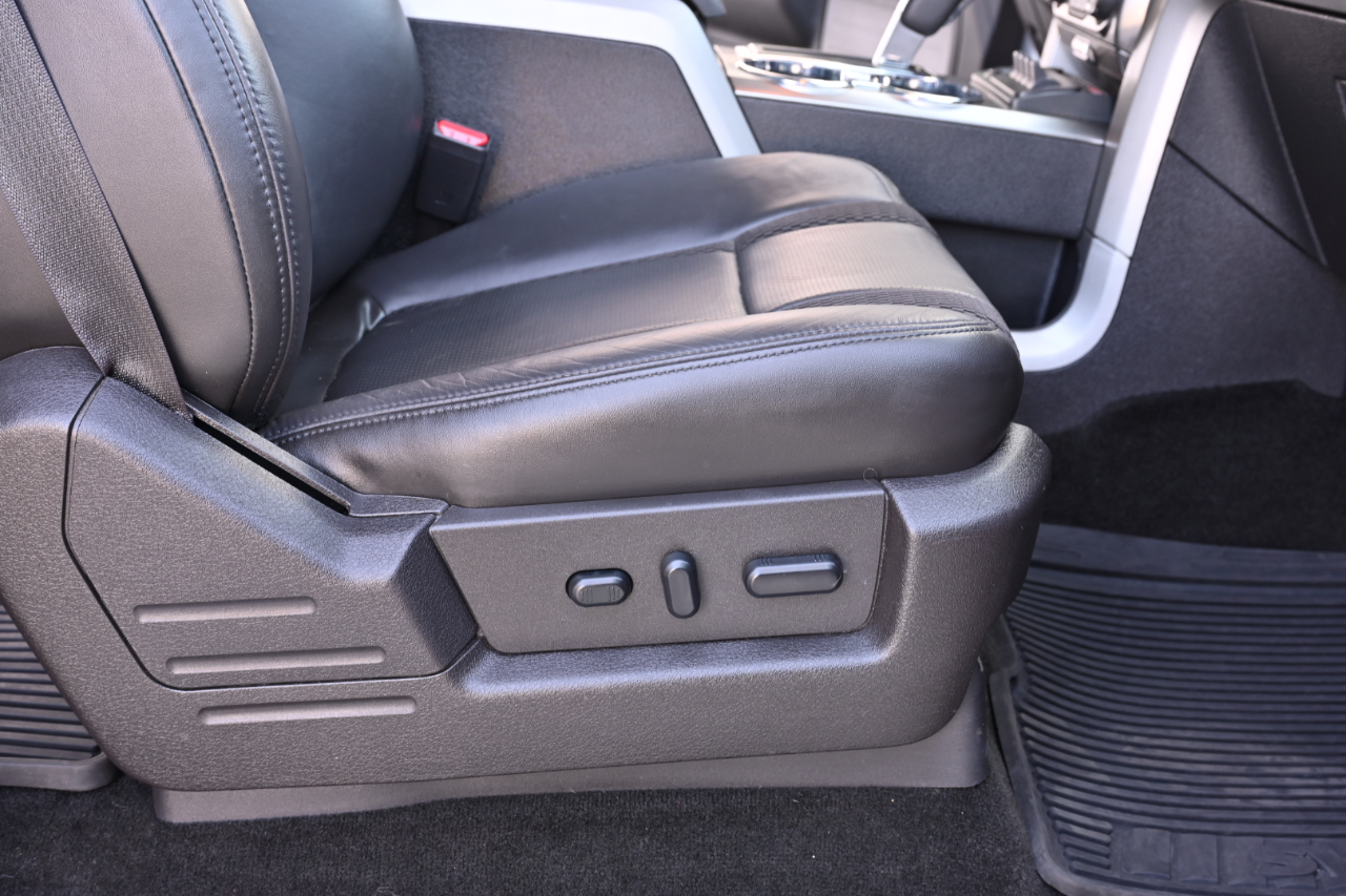 Ford F-150 4WD SuperCrew 145" SVT Raptor 2014