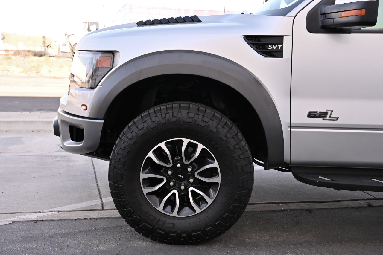Ford F-150 4WD SuperCrew 145" SVT Raptor 2014