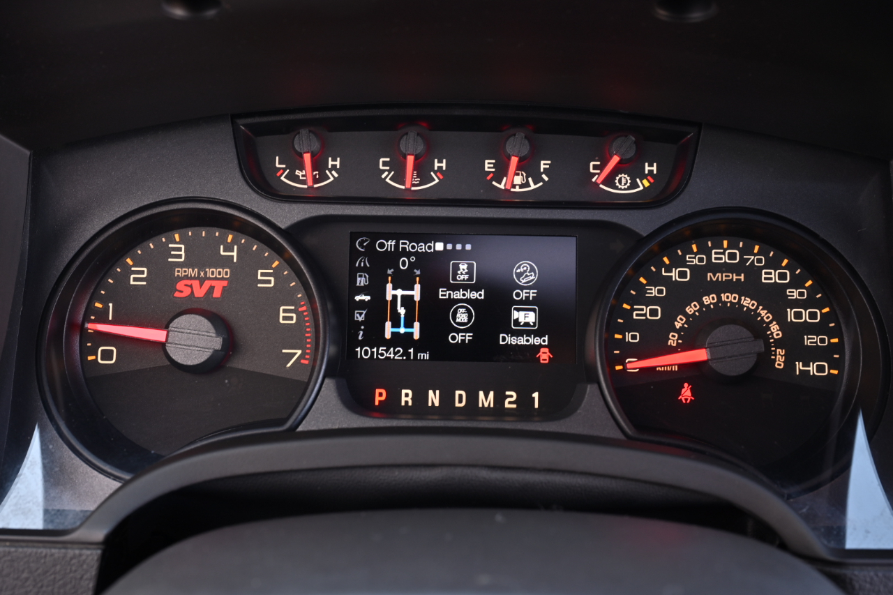 Ford F-150 4WD SuperCrew 145" SVT Raptor 2014