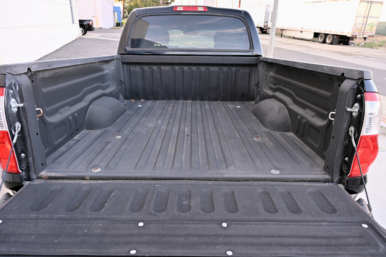Toyota Tundra  2005