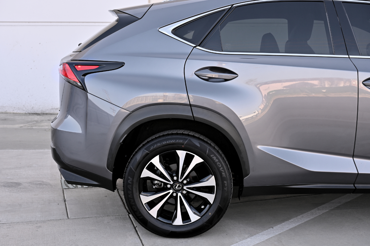 Lexus NX NX 300 F SPORT AWD 2021
