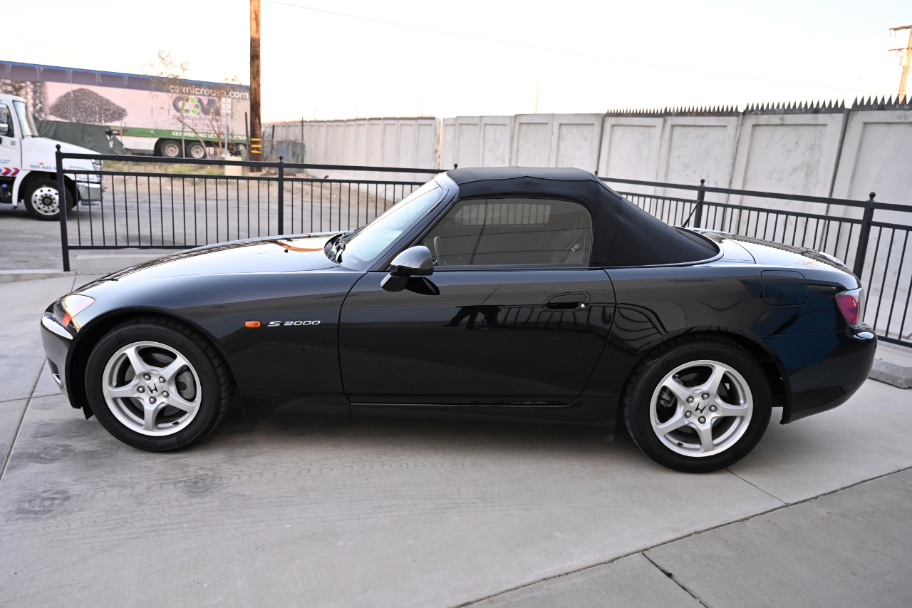 Honda S2000 Roadster 2001
