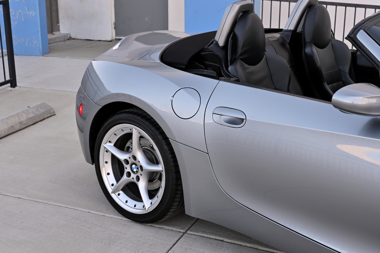 BMW Z4 Z4 2dr Roadster 3.0si 2006