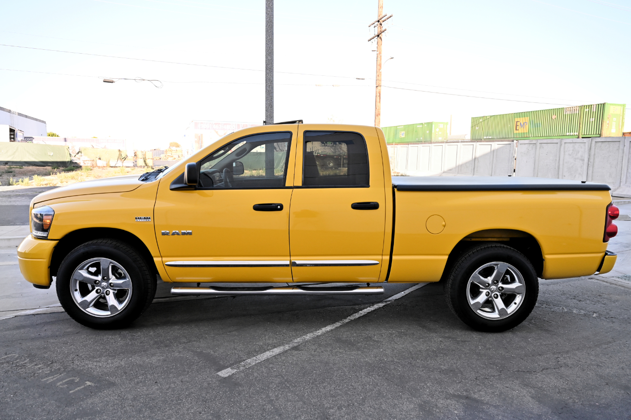 Dodge Ram 1500 2WD Quad Cab 140.5" SLT 2008
