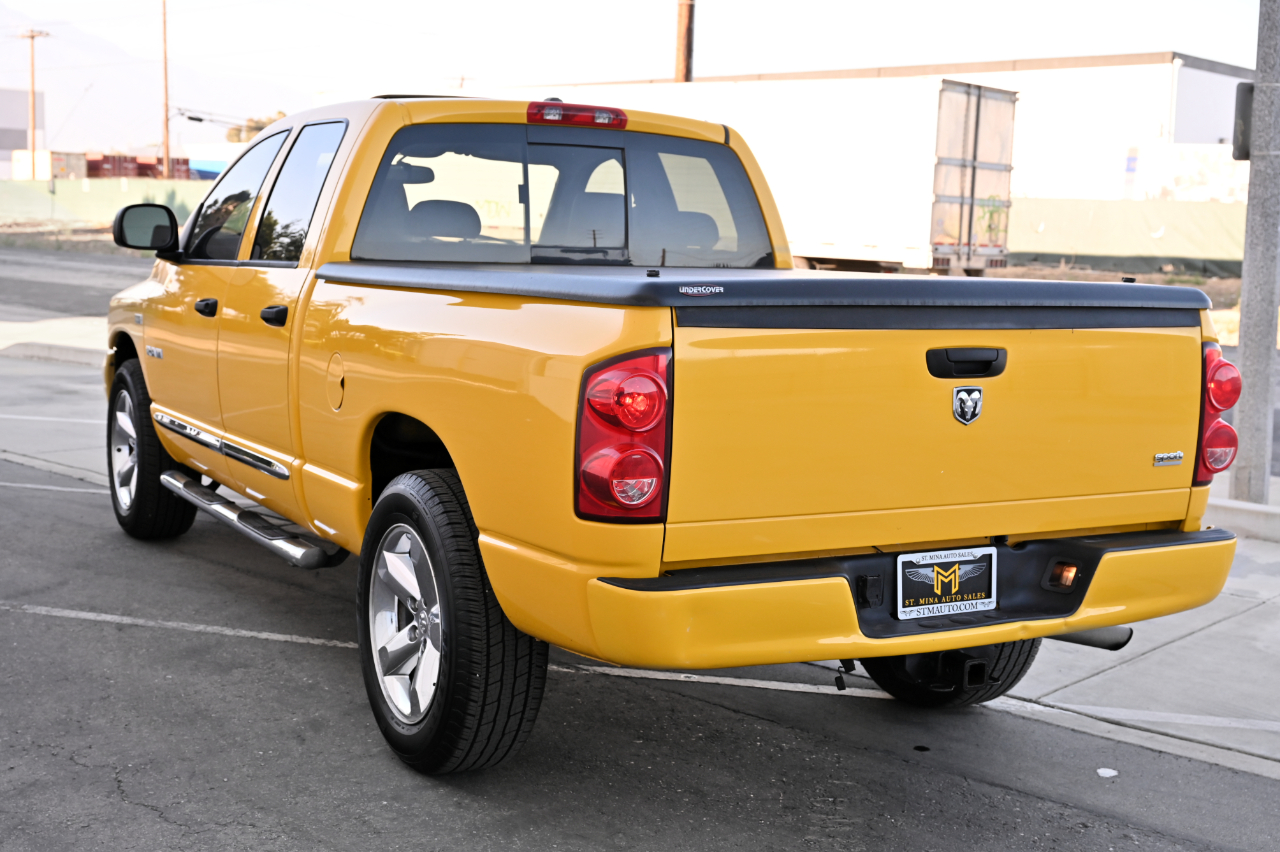 Dodge Ram 1500 2WD Quad Cab 140.5" SLT 2008